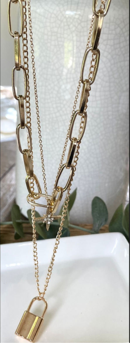 Multi Chain Layering Necklace