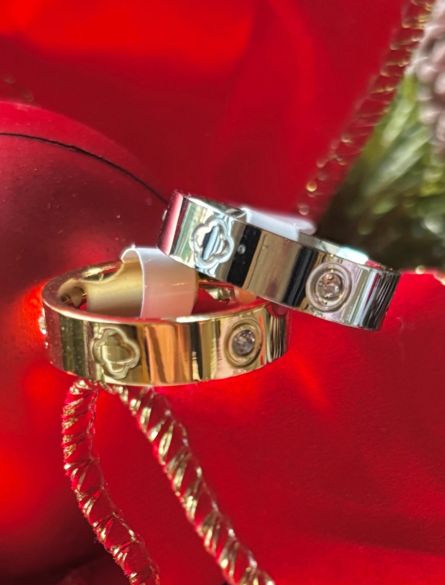 Gold Clover Ring