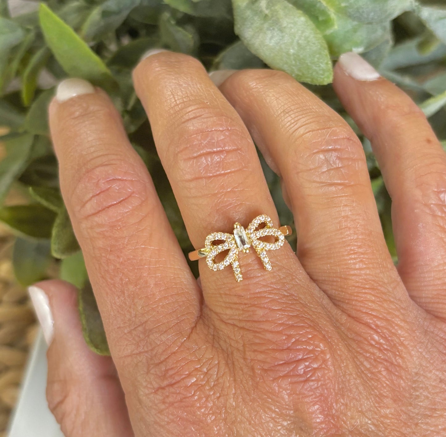 Adjustable Bow Ring