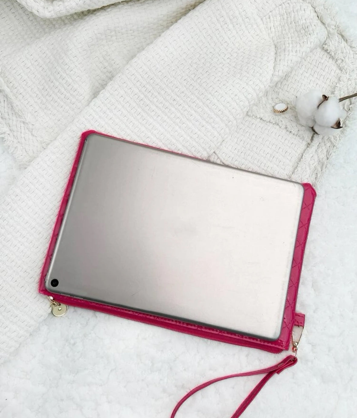 Quilted Hot Pink Wristlet