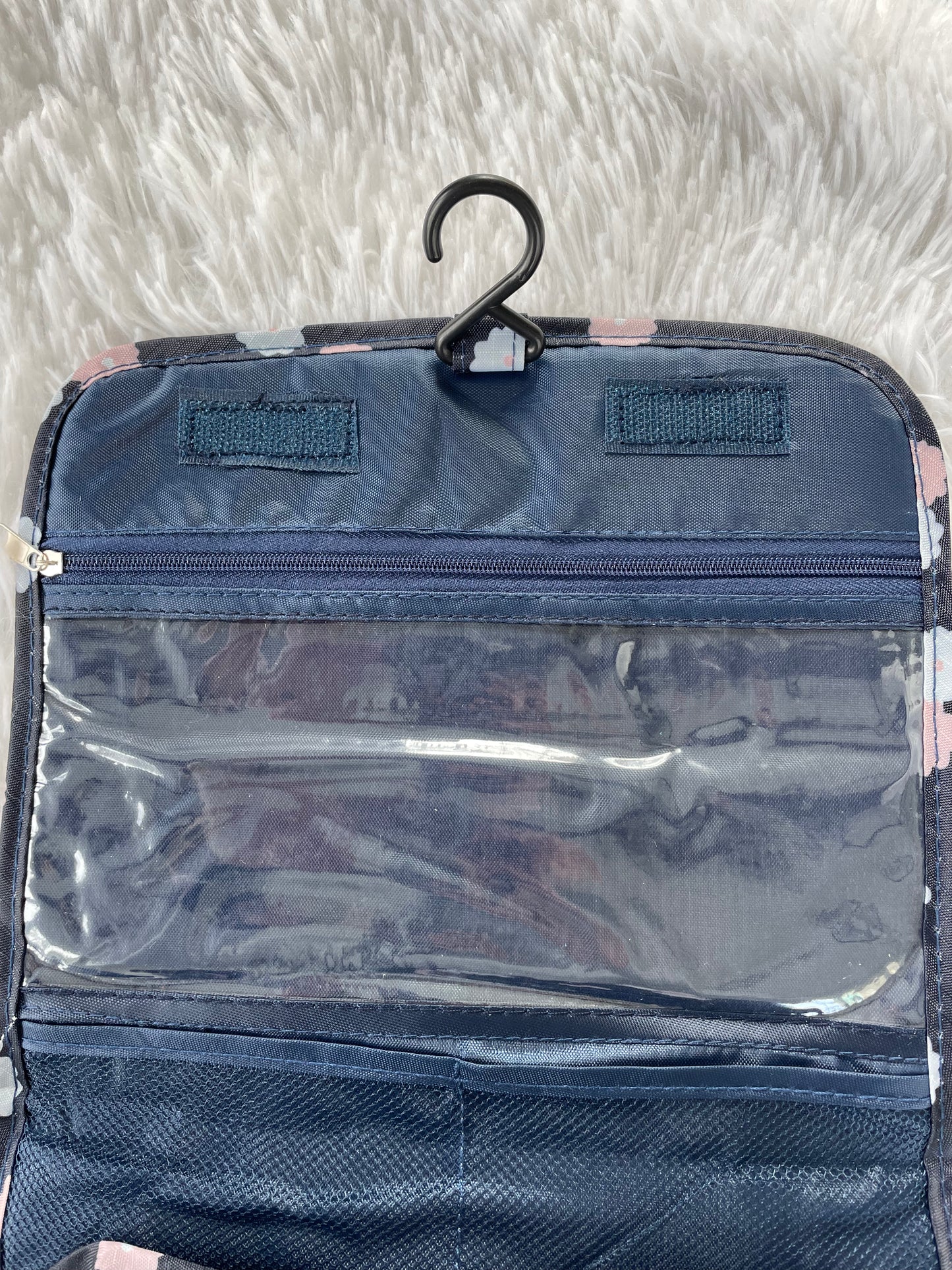 Hanging Cosmetic Bag