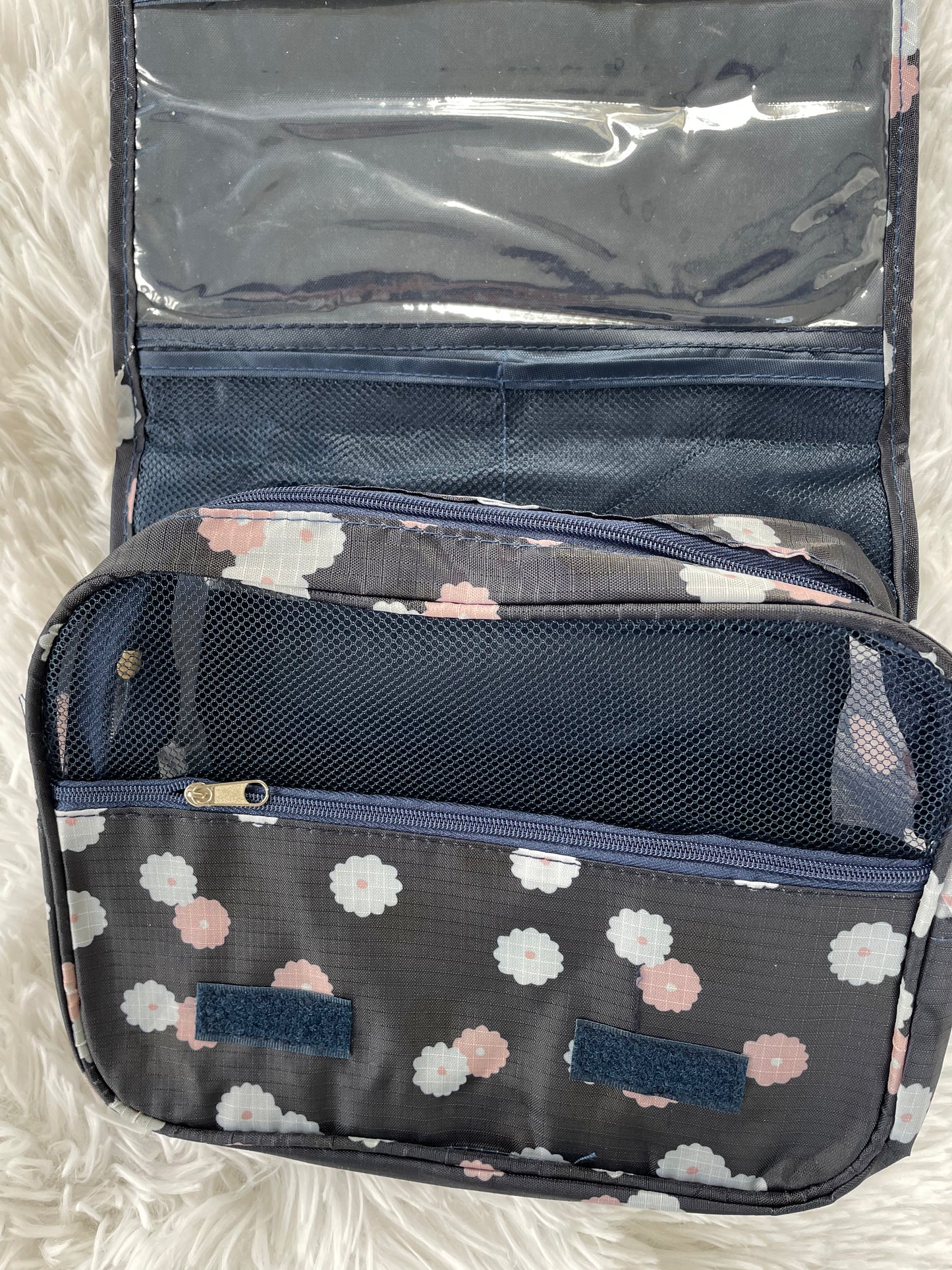 Hanging Cosmetic Bag