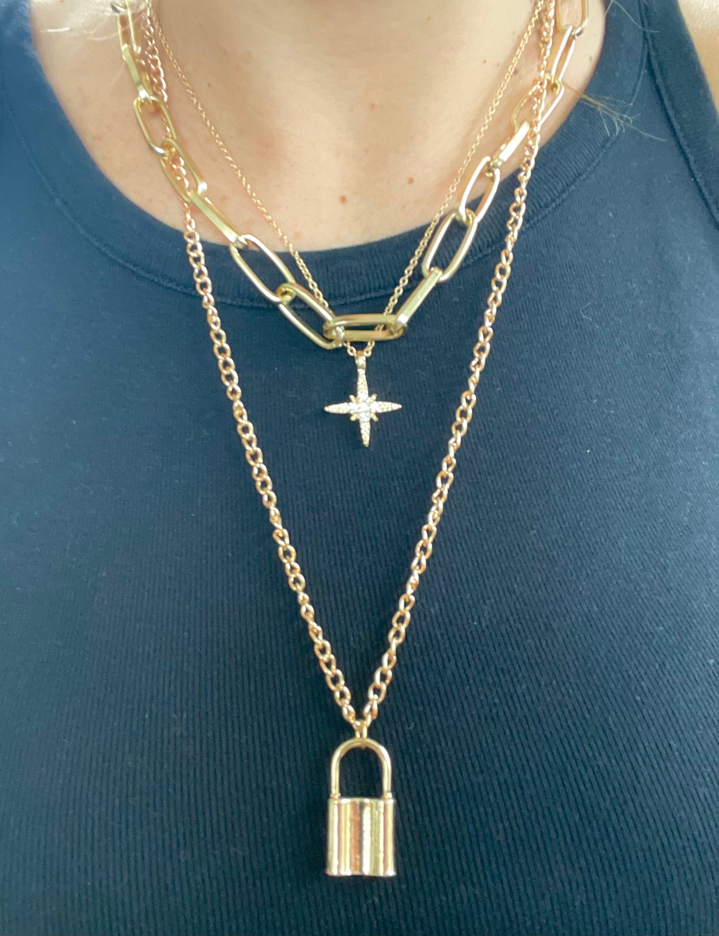 Multi Chain Layering Necklace