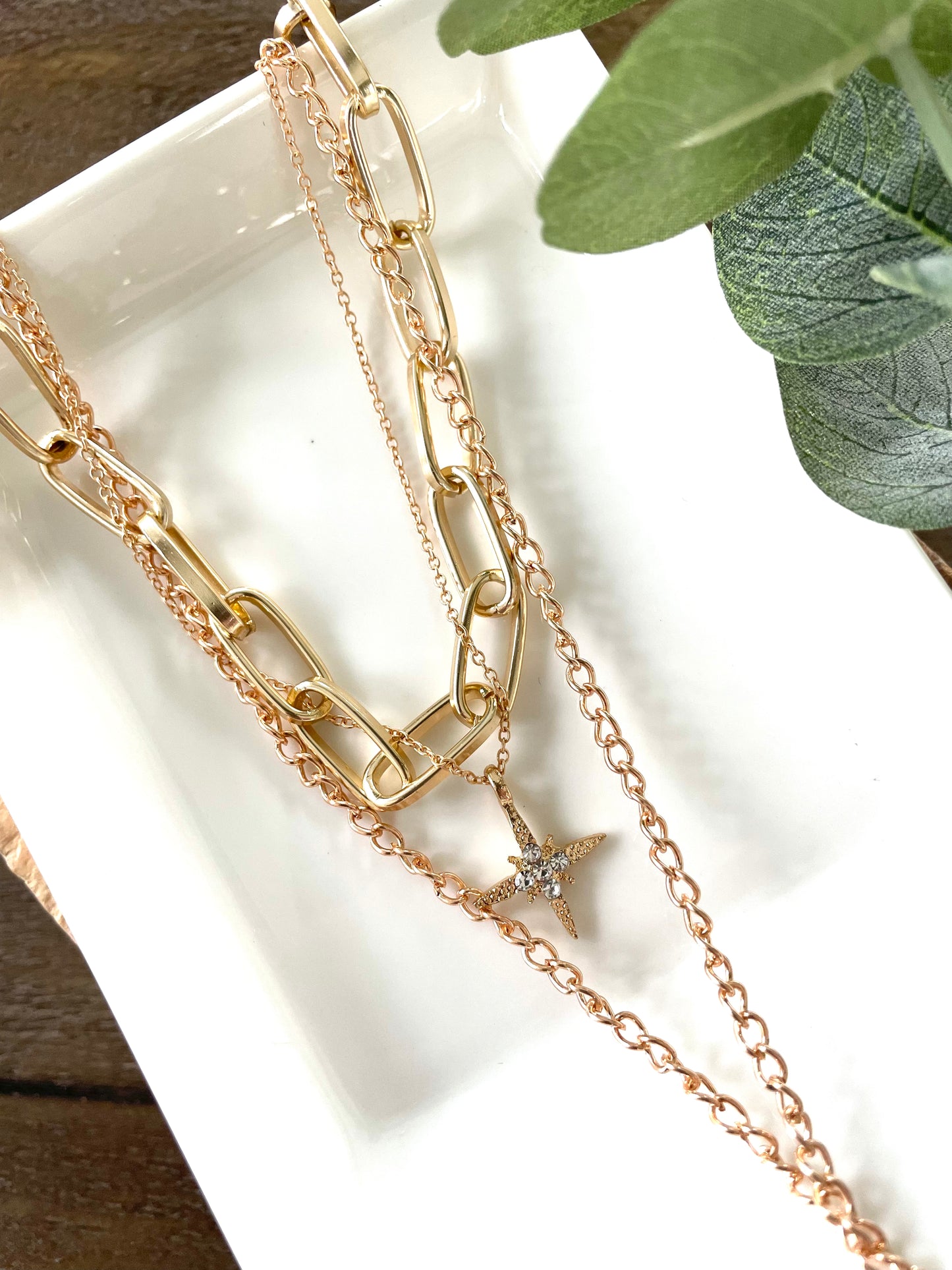 Multi Chain Layering Necklace
