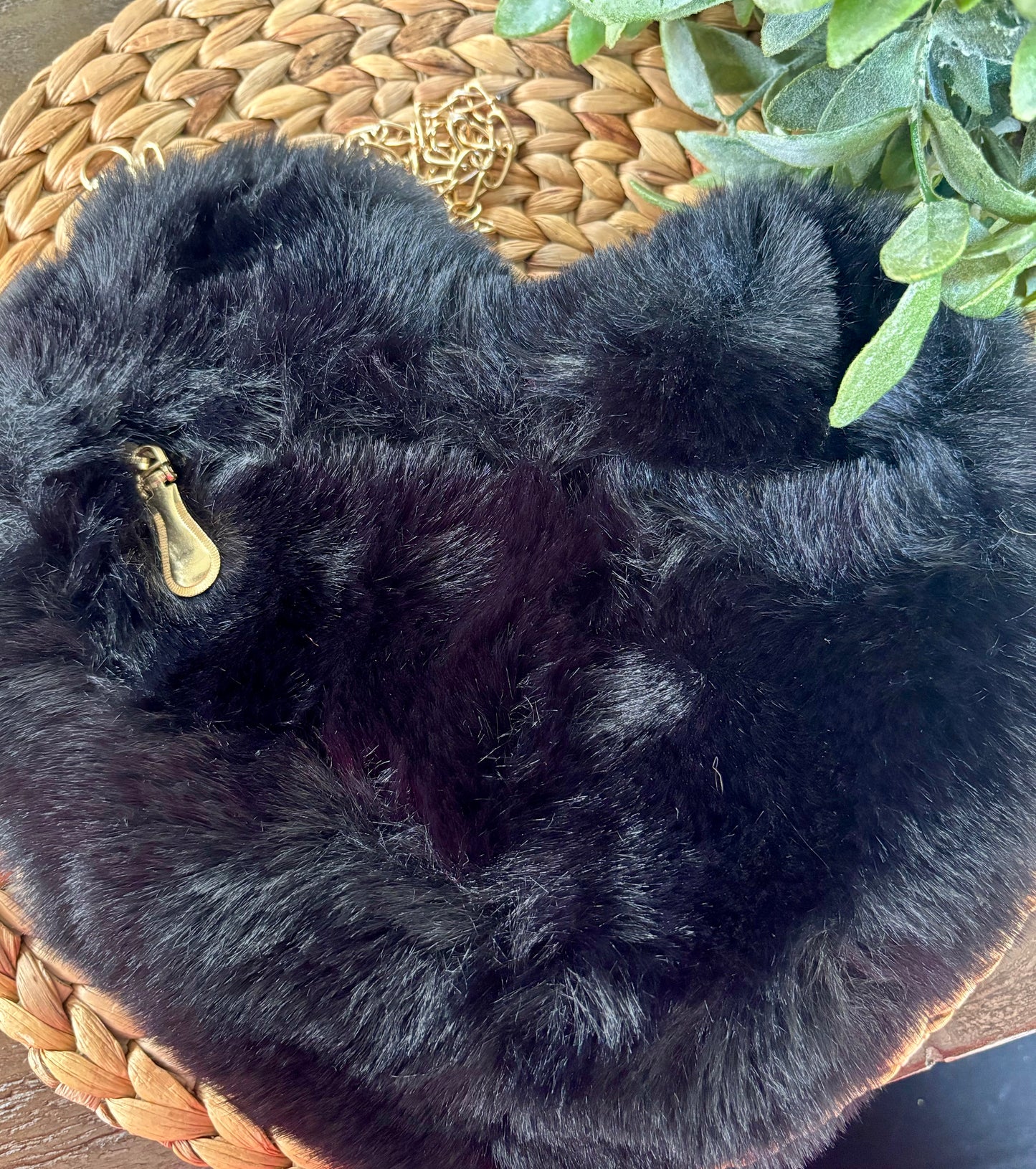 Faux Fur Heart Purse-Black