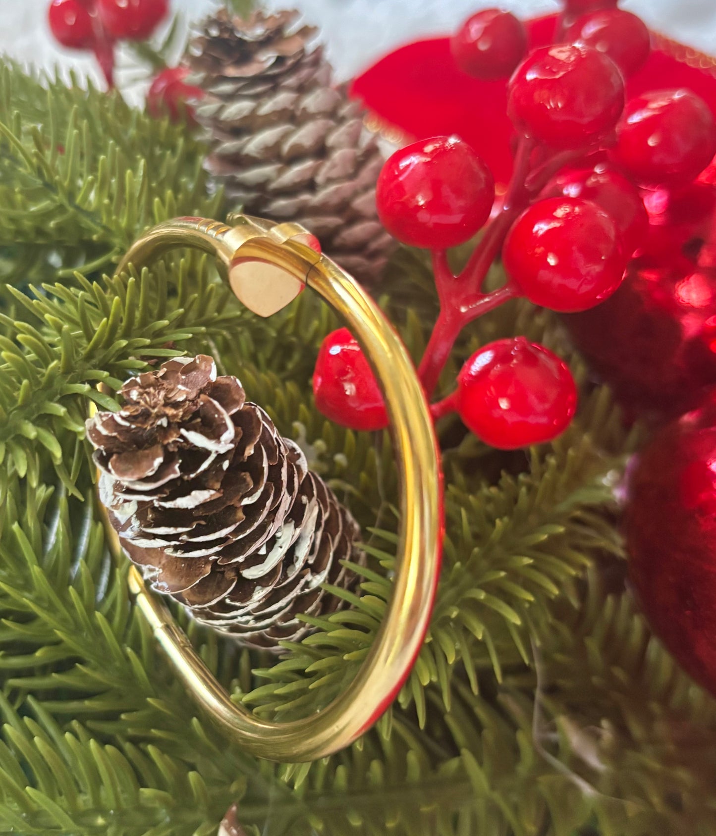 Nail & Heart Bracelet