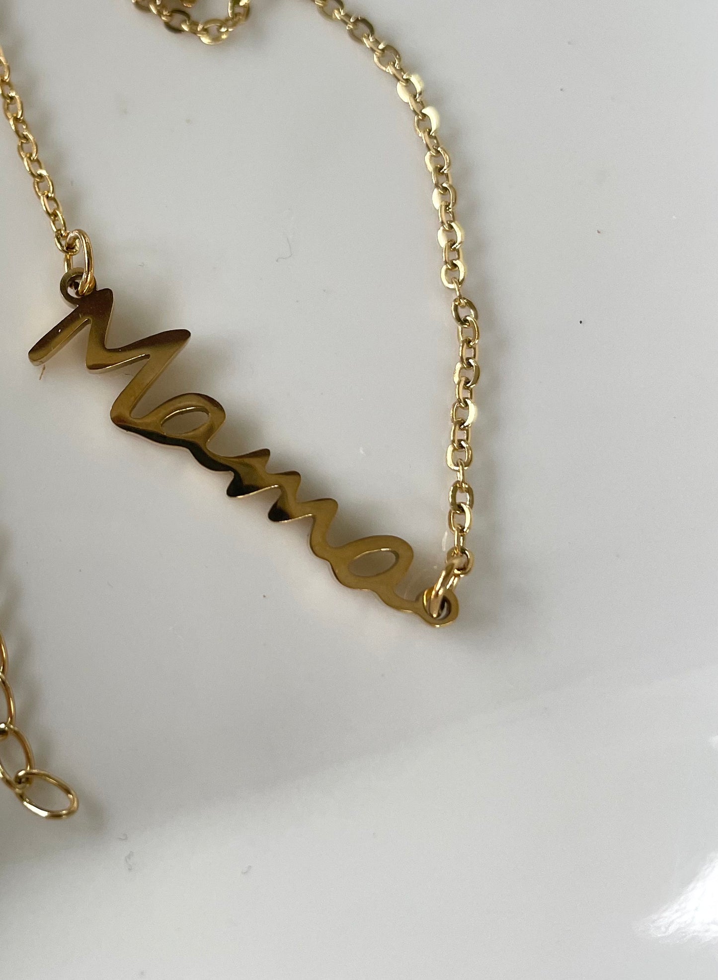 Mama Script Necklace