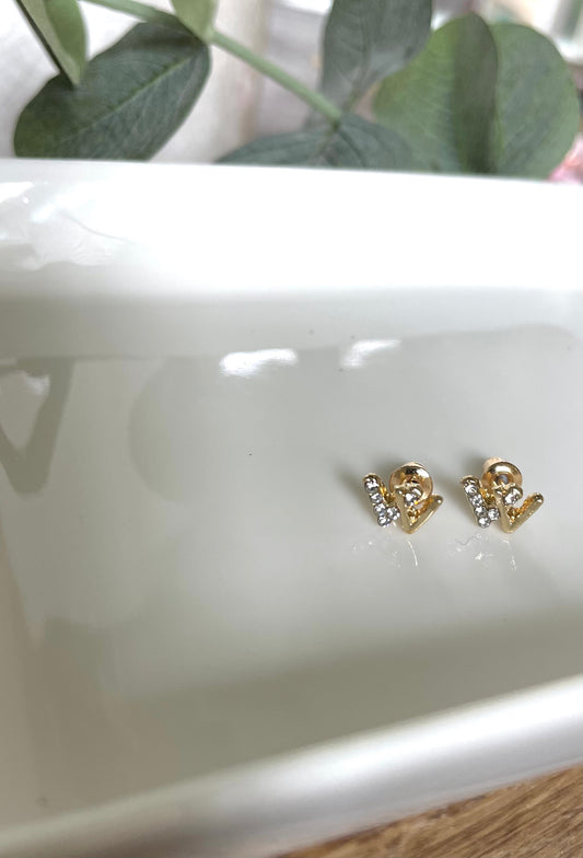 Pave V Studs-Gold